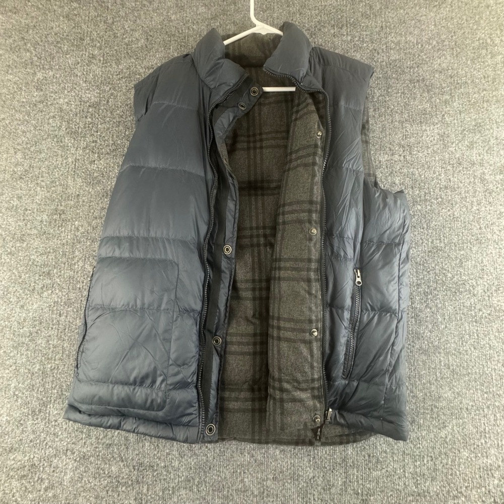 PrAna Reversible Puffer Vest Mens XL Plaid Gray Blue Full Zip Outdoor Insulated - Picture 11 of 16